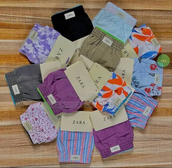 Zara boxer