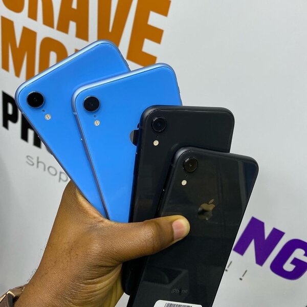 iPhone XR