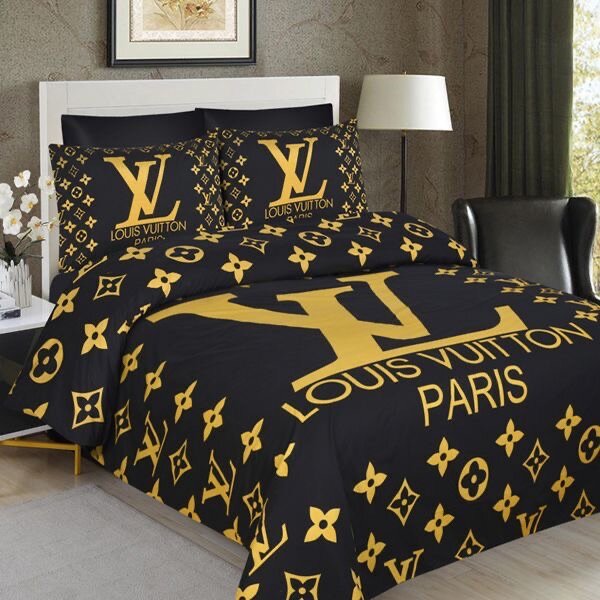 Bedsheet with duvet