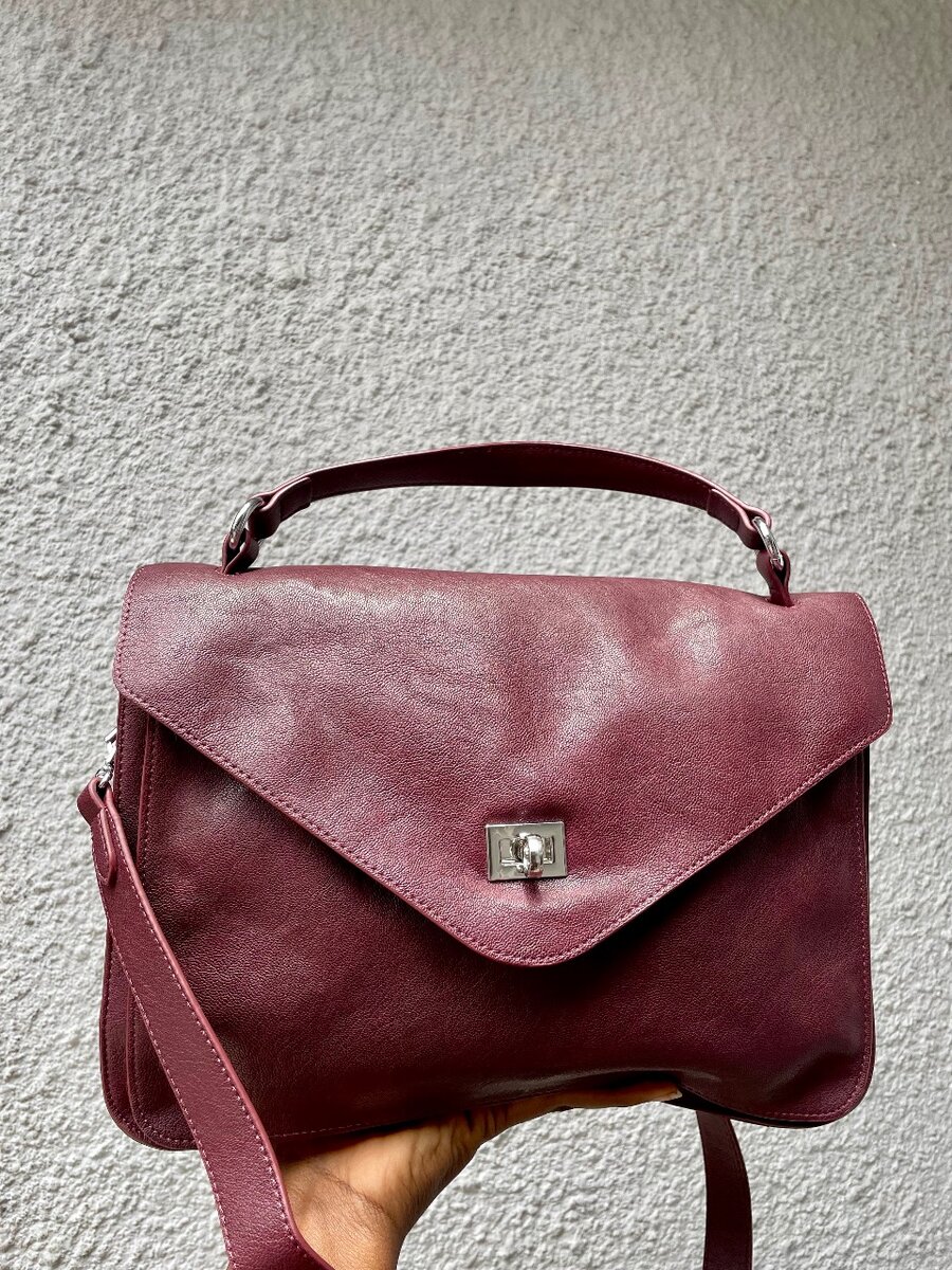 Sac à bandoulière en cuir élégant