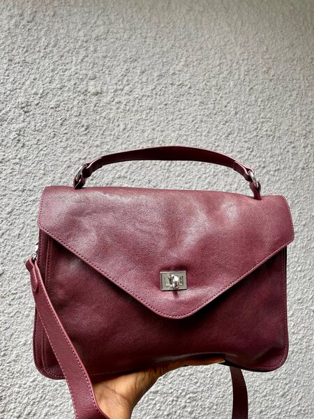 Sac à bandoulière en cuir élégant