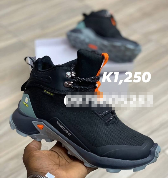 VICO BOOTS SNEAKERS 