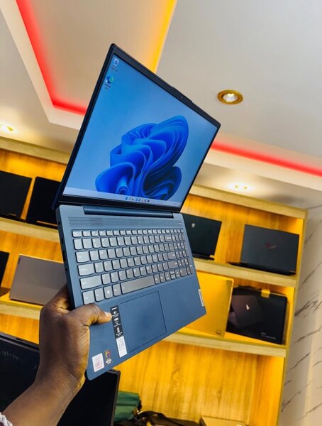 LENOVO IDEAPAD 5