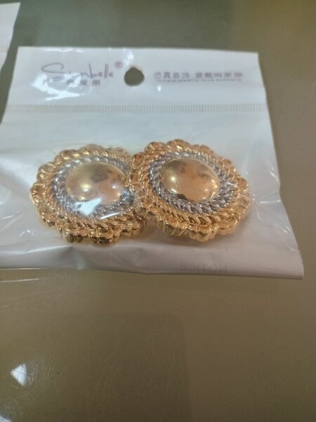 Fashion jewelry