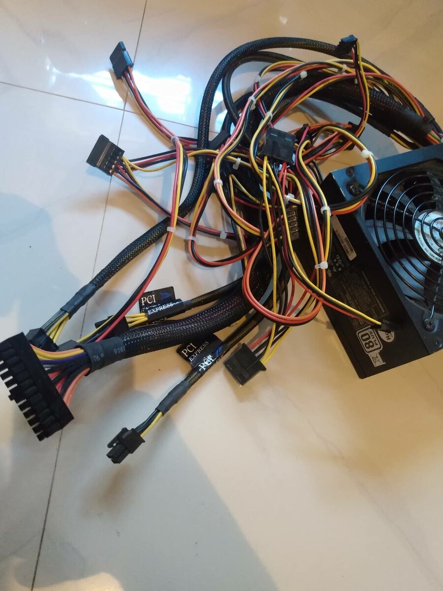 500w power supply.