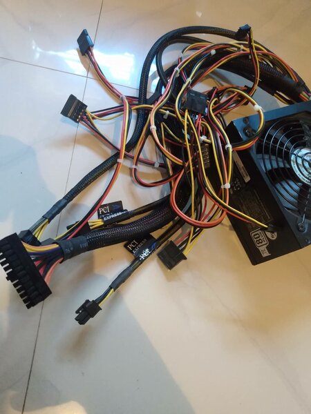 500w power supply.