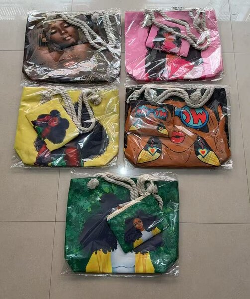 Face design tote bag