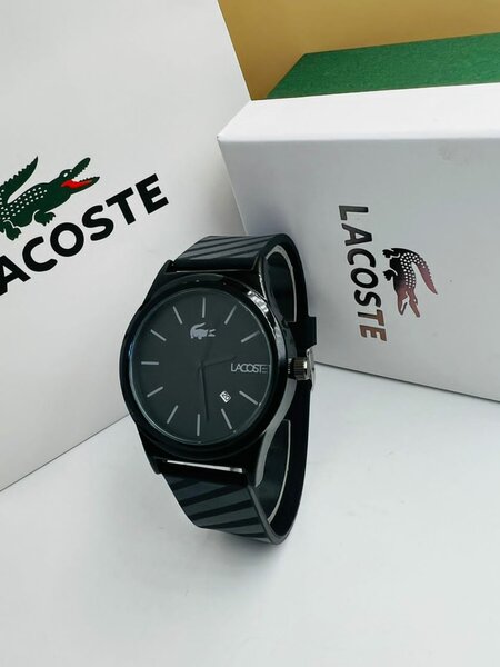 Montre lacoste