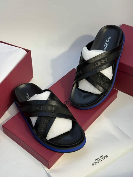 CLASSIC SLIPPER