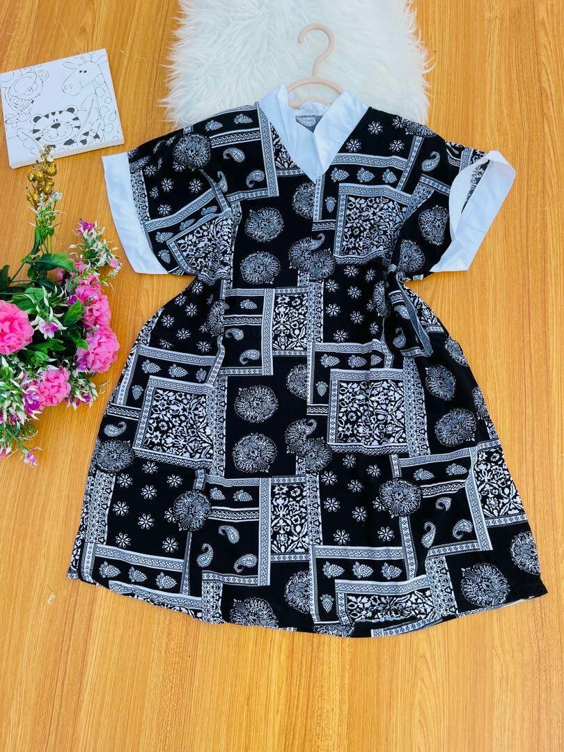 Ladies short dress