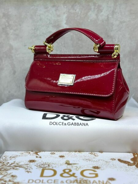 D&G