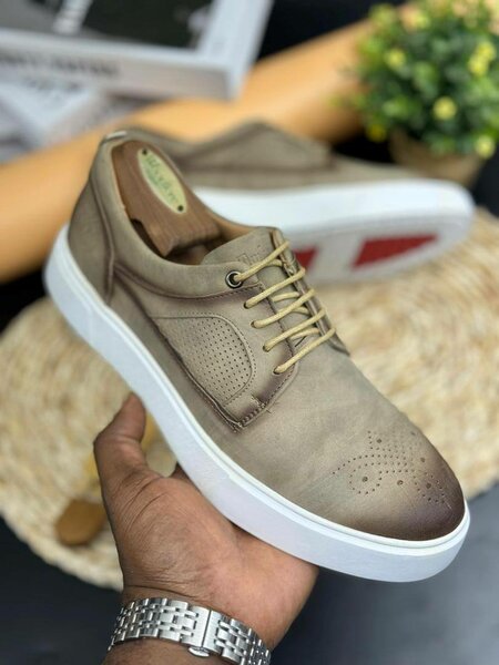 Fashion shoes
