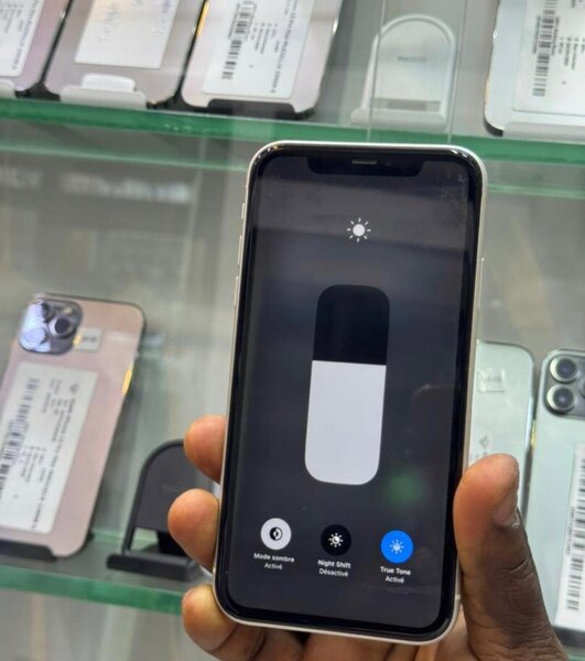 iPhone 11 Blanc Neuf