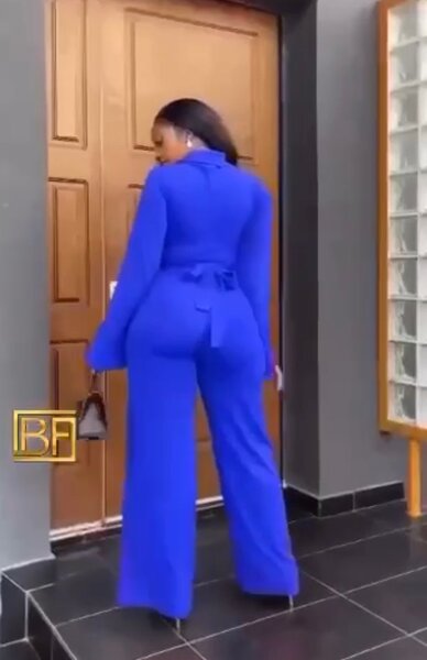 Chics ensembles disponibles en deux couleurs en gros bas