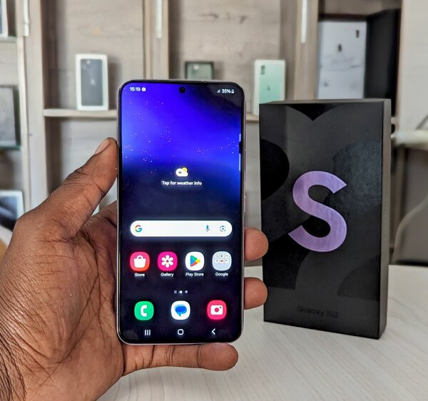 Samsung S22