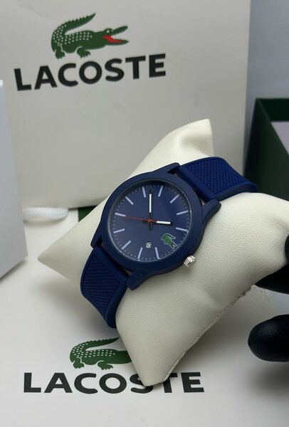 Montre Lacoste