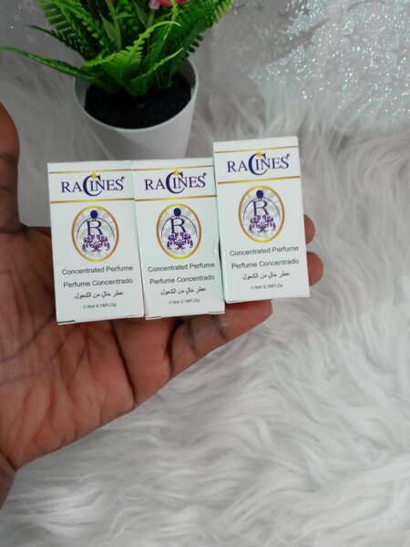 Racines oil Perfume