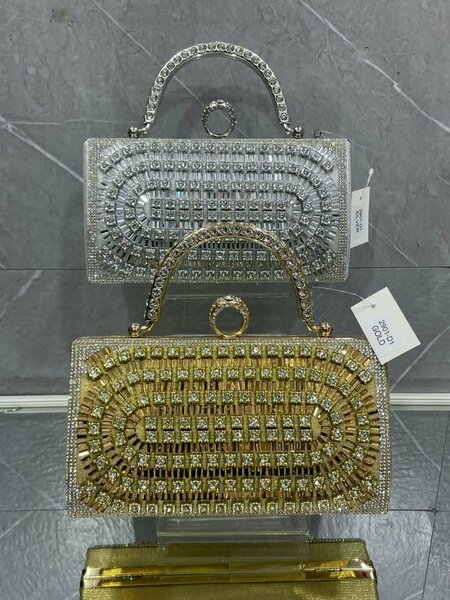 Cute Clutches