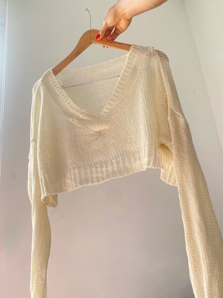 Knitted cropped top