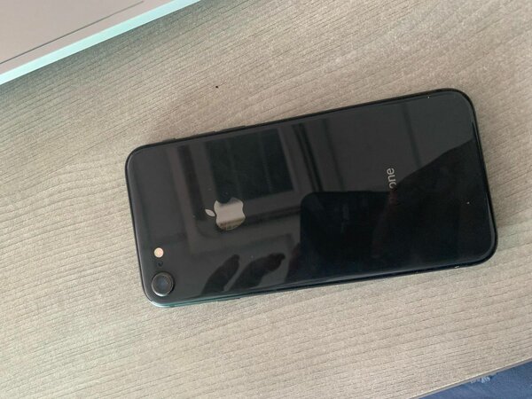 Iphone 8, 64 giga