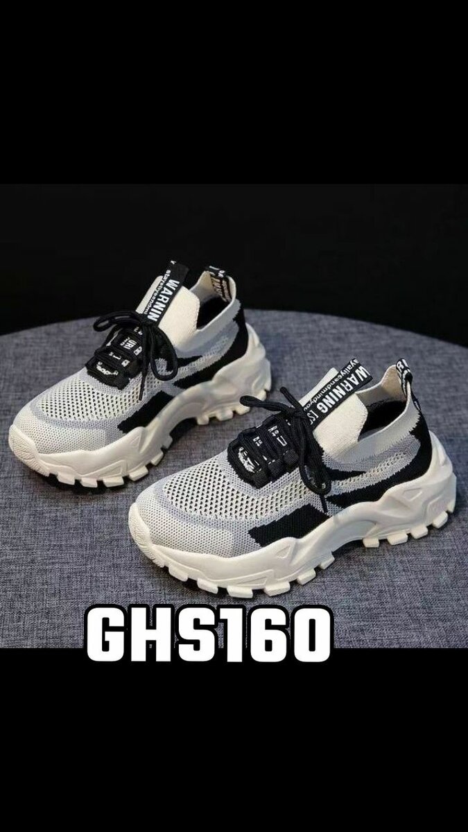 LADIES SNEAKERS
