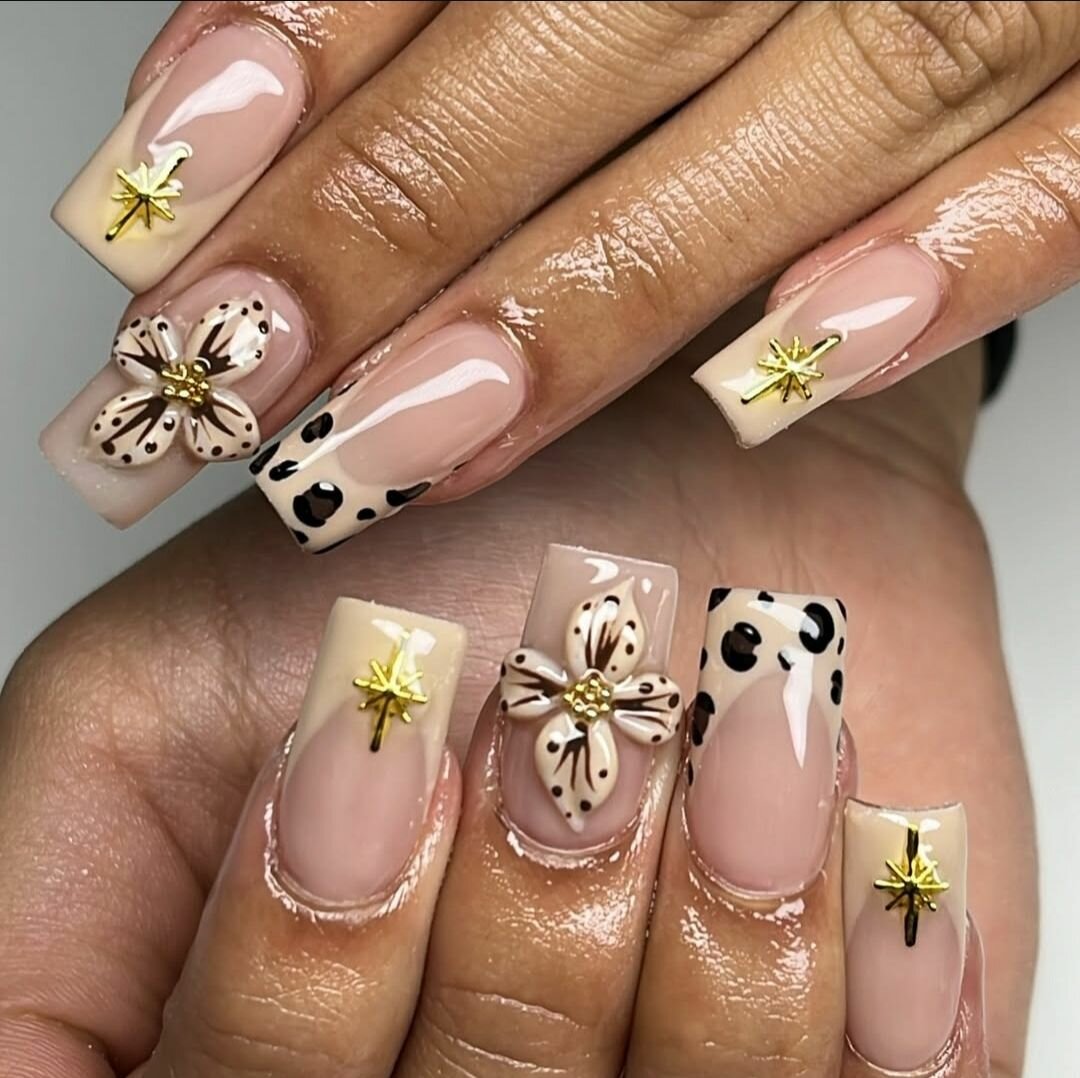Press on nails