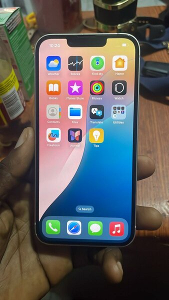 IPHONE 13