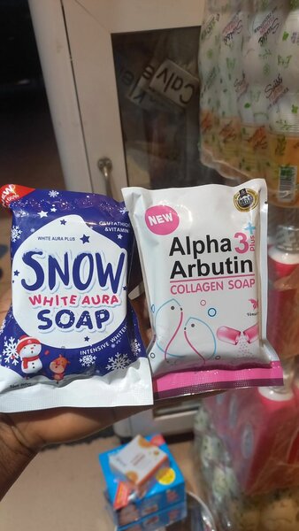 Snow white aura soap,dr rashel  black soap,Alpha arbutin