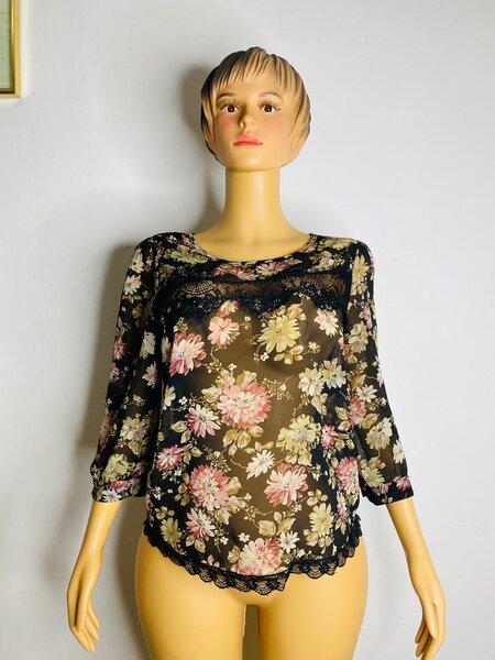 Ladies Top