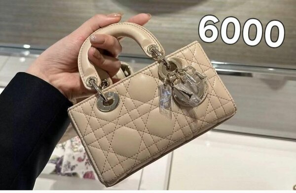 Sac à main élégant femme