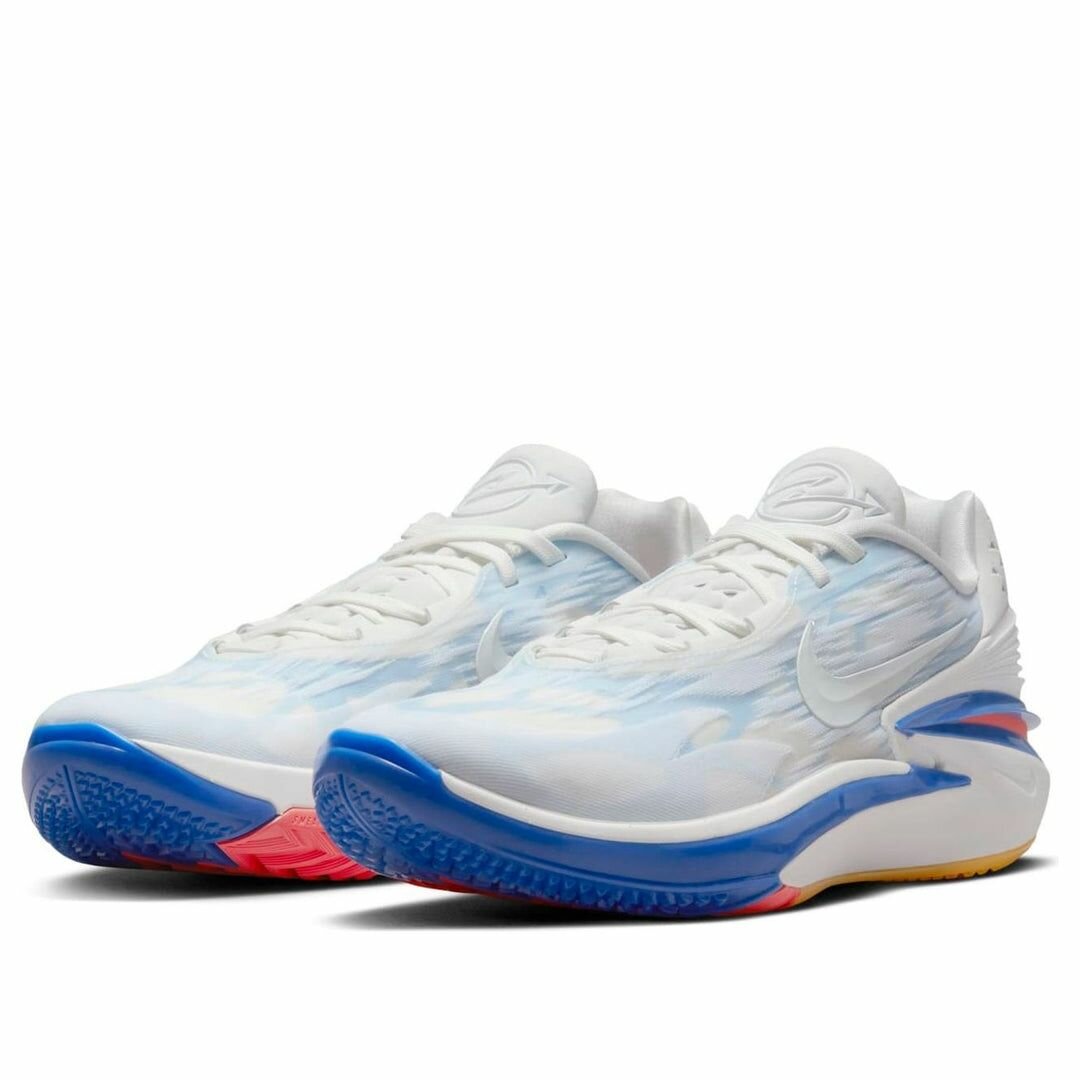 Chaussures de sport blanches modernes