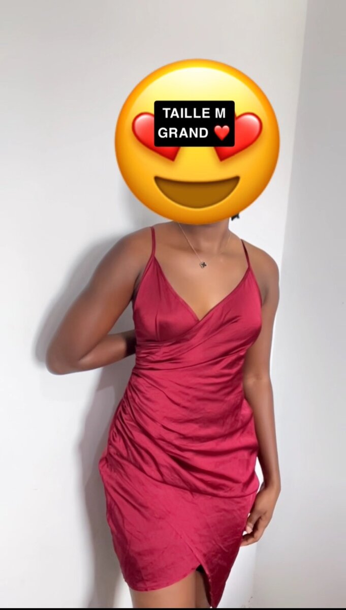 Robe rouge bordeaux
