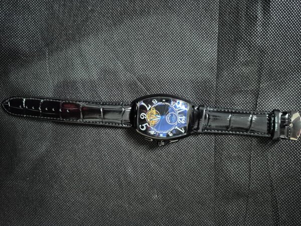 Men's wrist watches