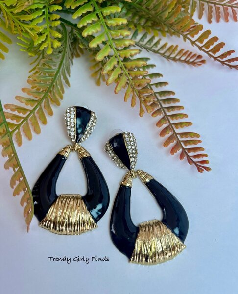 The JOYCEE Earrings