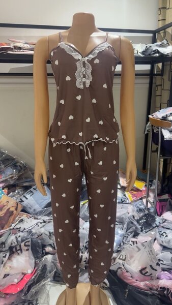Ladies leisure wear