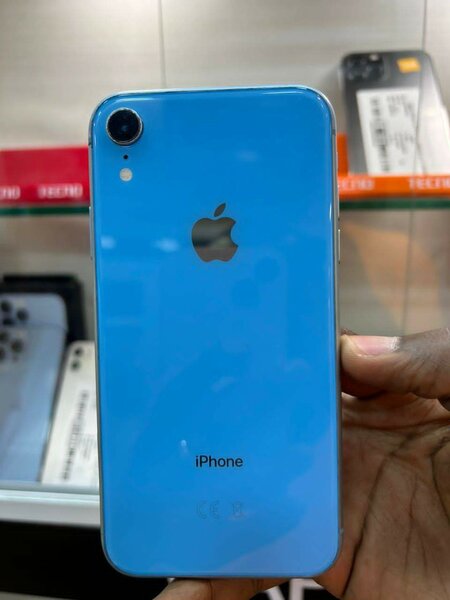 iPhone XR 64go
