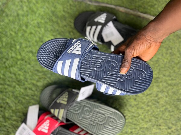 Adidas massage
