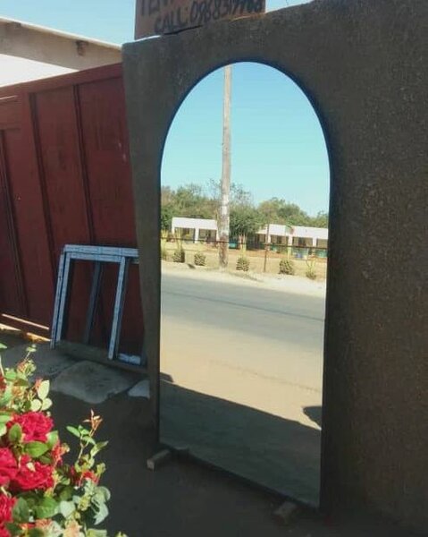 MIRROR
