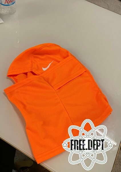 CAGOULE