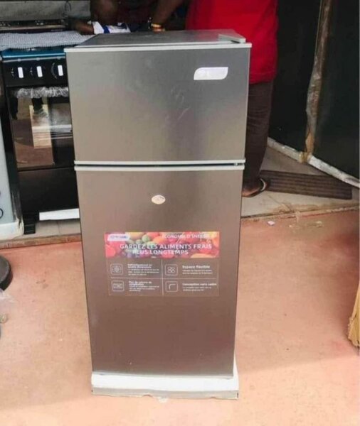 Réfrigérateur Smart Technology 99L