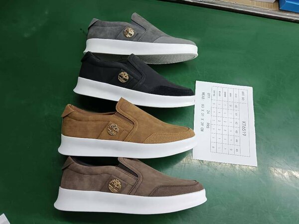 Chaussures slip-on élégantes