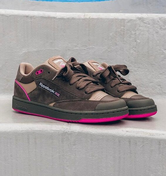REEBOK CLASSIC