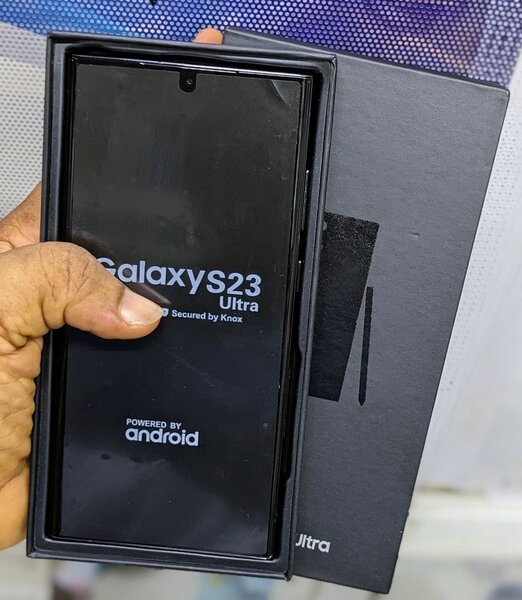 Galaxy S23 Ultra 256go/12go