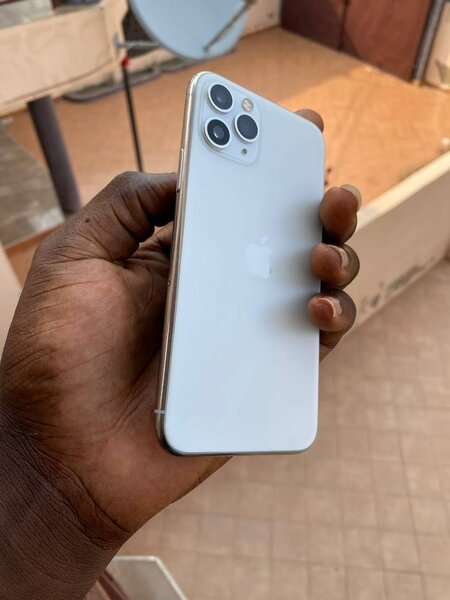 iPhone 11 Pro