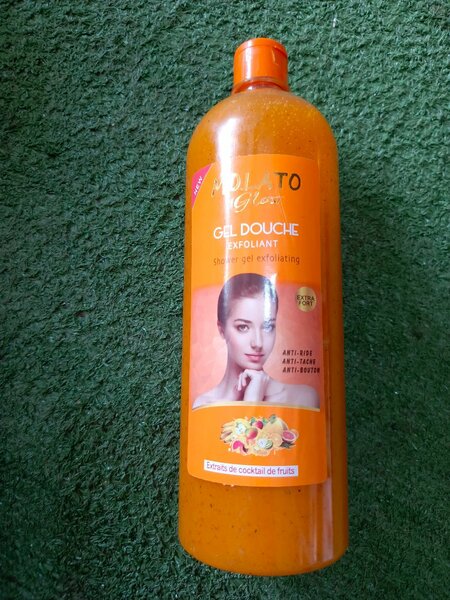 Gel Douche Exfoliant Peau Claire