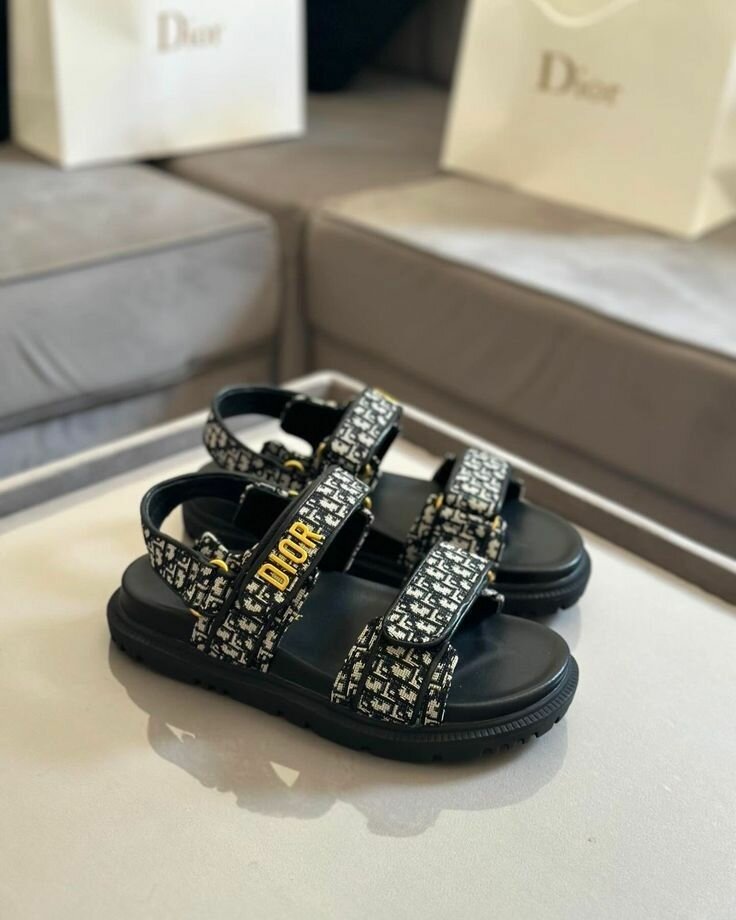 Men flip flops