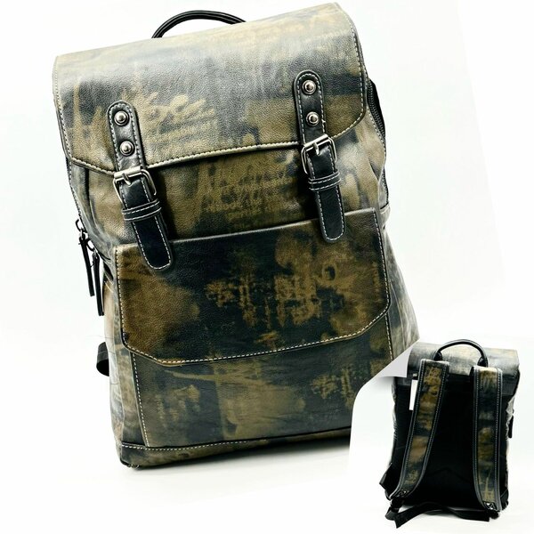 Solid backpacks
