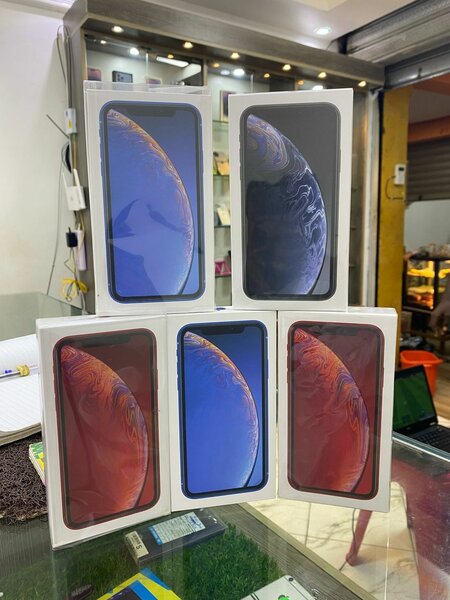 iPhone XR