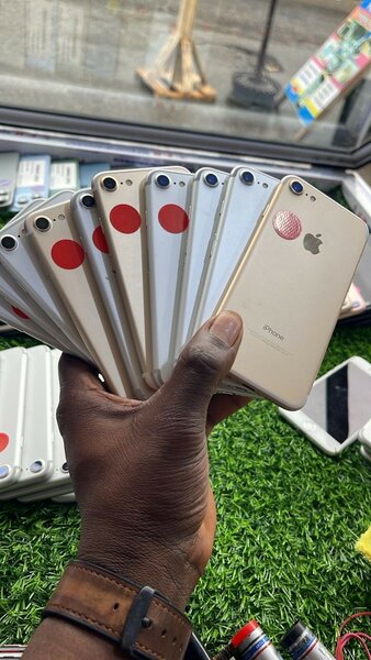 iPhone 7