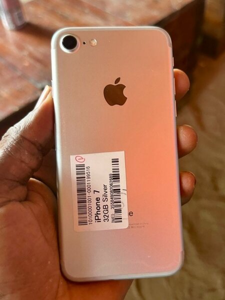 iPhone 7 32Go Argent